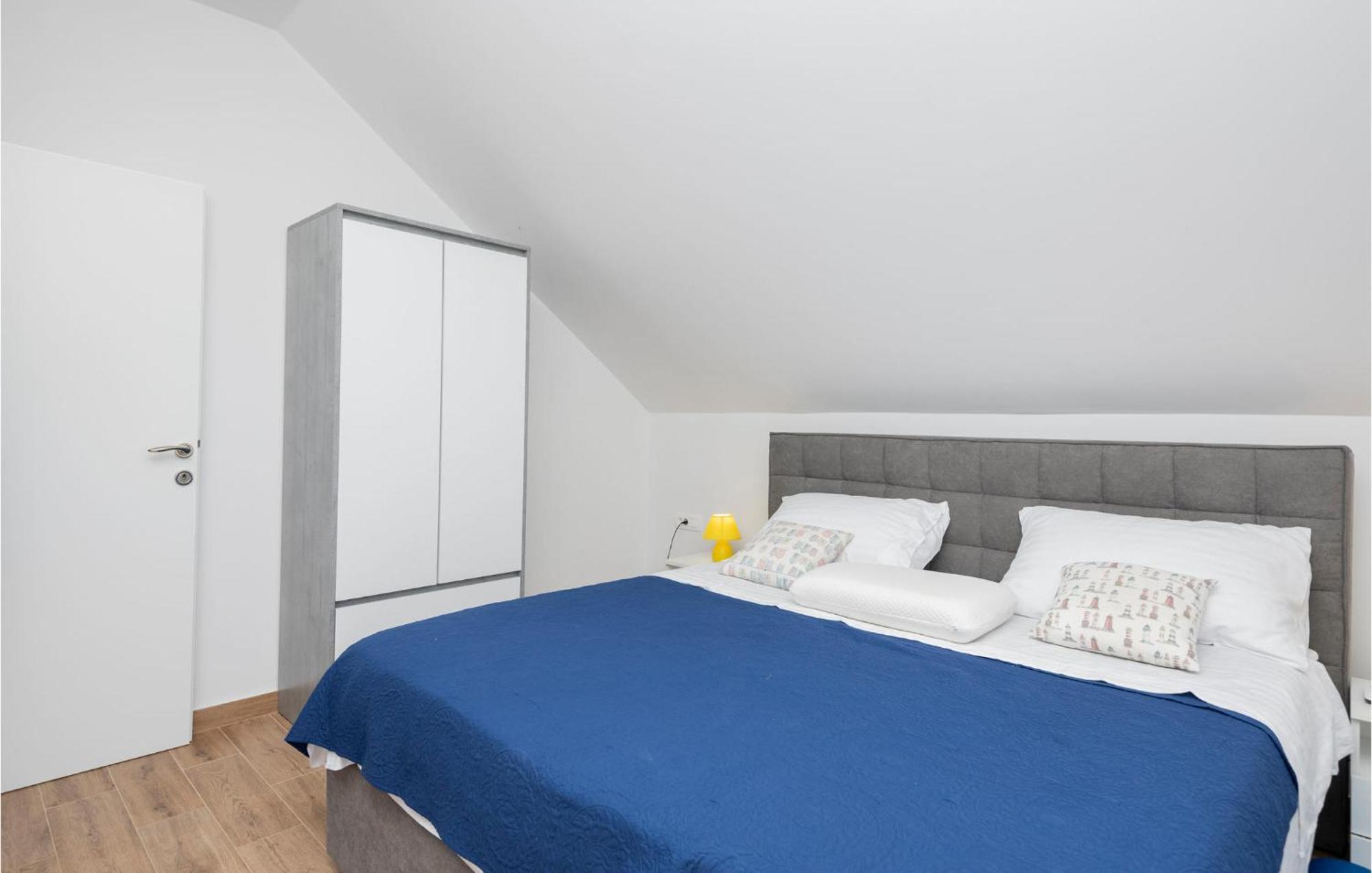 Nice Apartment In Podaca With Wi-Fi מראה חיצוני תמונה